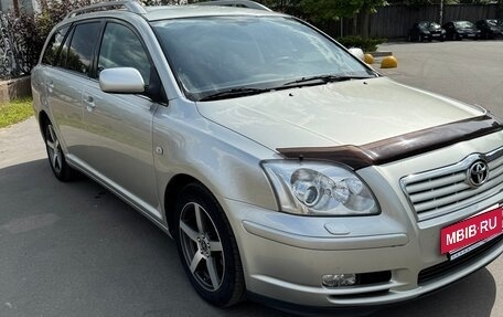 Toyota Avensis III рестайлинг, 2006 год, 1 500 000 рублей, 2 фотография