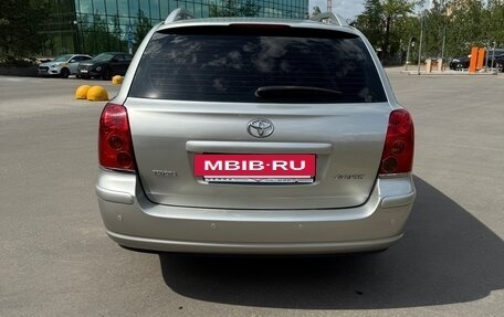 Toyota Avensis III рестайлинг, 2006 год, 1 500 000 рублей, 5 фотография