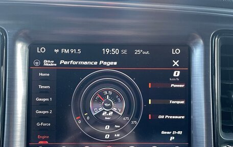 Dodge Challenger III рестайлинг 2, 2017 год, 3 350 000 рублей, 10 фотография