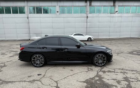 BMW 3 серия, 2019 год, 3 690 000 рублей, 3 фотография