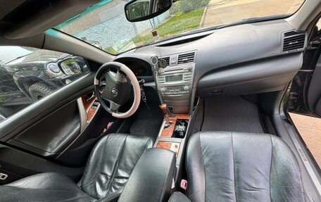 Toyota Camry, 2008 год, 930 000 рублей, 10 фотография