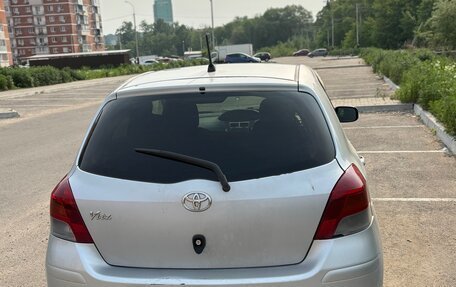 Toyota Vitz, 2009 год, 520 000 рублей, 3 фотография