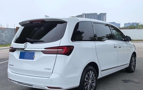 Buick GL8 III, 2021 год, 2 890 600 рублей, 5 фотография