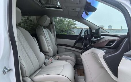 Buick GL8 III, 2021 год, 2 890 600 рублей, 8 фотография