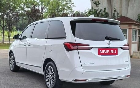 Buick GL8 III, 2021 год, 2 890 600 рублей, 3 фотография