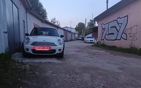 MINI Hatch, 2011 год, 930 000 рублей, 8 фотография