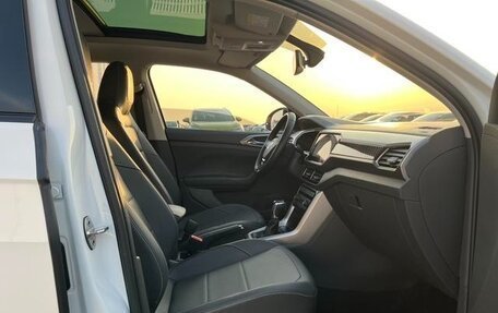 Volkswagen T-Cross I, 2021 год, 1 550 400 рублей, 11 фотография