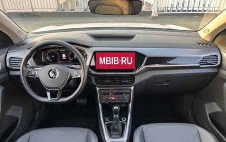 Volkswagen T-Cross I, 2021 год, 1 550 400 рублей, 10 фотография