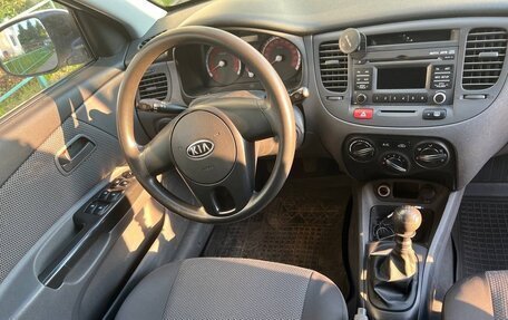 KIA Rio II, 2011 год, 580 000 рублей, 6 фотография