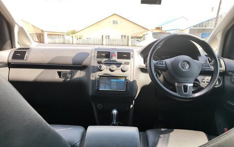 Volkswagen Touran III, 2015 год, 1 270 000 рублей, 11 фотография