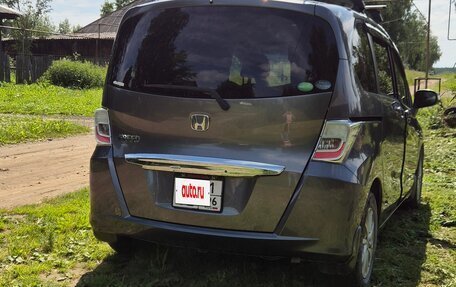 Honda Freed I, 2012 год, 1 030 000 рублей, 10 фотография