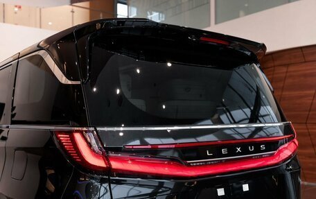 Lexus LM, 2025 год, 19 900 000 рублей, 11 фотография