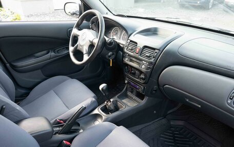 Nissan Almera, 2004 год, 270 000 рублей, 11 фотография