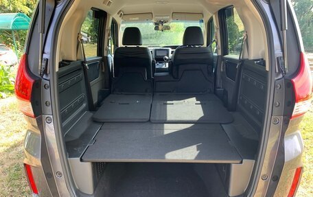Honda Freed II, 2017 год, 1 460 000 рублей, 13 фотография