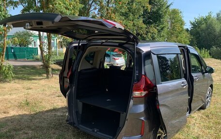 Honda Freed II, 2017 год, 1 460 000 рублей, 8 фотография