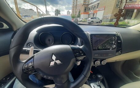 Mitsubishi Outlander III рестайлинг 3, 2008 год, 1 200 000 рублей, 7 фотография