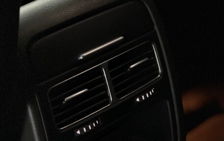 Volkswagen Touareg III, 2015 год, 2 700 000 рублей, 6 фотография