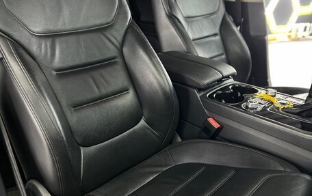 Volkswagen Touareg III, 2015 год, 2 700 000 рублей, 8 фотография
