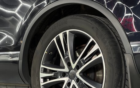 Volkswagen Touareg III, 2015 год, 2 700 000 рублей, 24 фотография