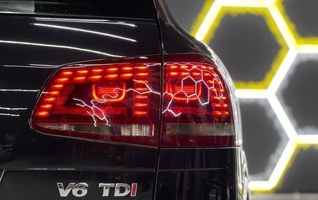 Volkswagen Touareg III, 2015 год, 2 700 000 рублей, 26 фотография