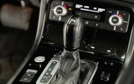 Volkswagen Touareg III, 2015 год, 2 700 000 рублей, 34 фотография