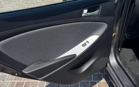 Hyundai Solaris II рестайлинг, 2013 год, 720 000 рублей, 8 фотография