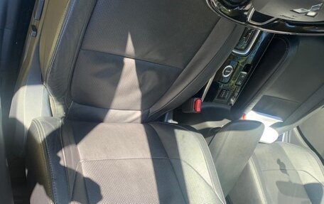 Mitsubishi Outlander III рестайлинг 3, 2018 год, 2 750 000 рублей, 4 фотография