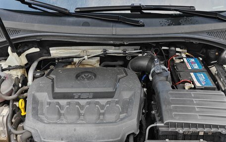 Volkswagen Tiguan II, 2017 год, 2 900 000 рублей, 8 фотография