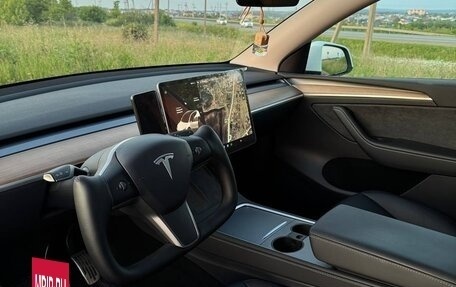 Tesla Model Y I, 2021 год, 5 000 000 рублей, 7 фотография
