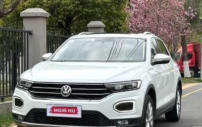 Volkswagen T-Roc I, 2021 год, 1 320 000 рублей, 1 фотография