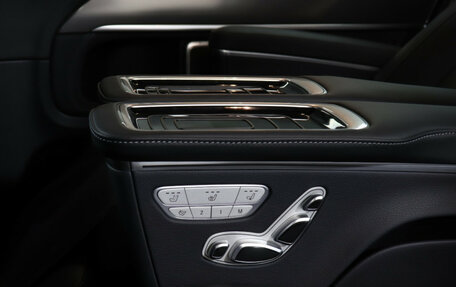 Mercedes-Benz V-Класс, 2024 год, 17 890 000 рублей, 21 фотография