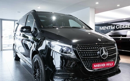 Mercedes-Benz V-Класс, 2024 год, 16 750 000 рублей, 3 фотография