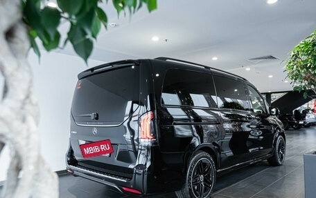 Mercedes-Benz V-Класс, 2024 год, 16 750 000 рублей, 4 фотография
