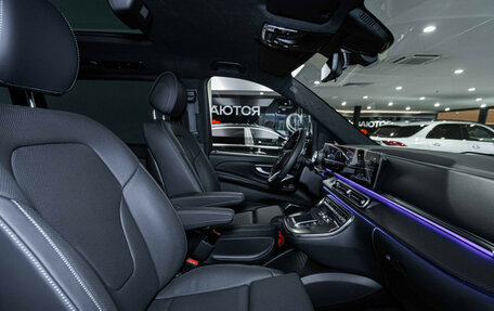 Mercedes-Benz V-Класс, 2024 год, 16 750 000 рублей, 15 фотография