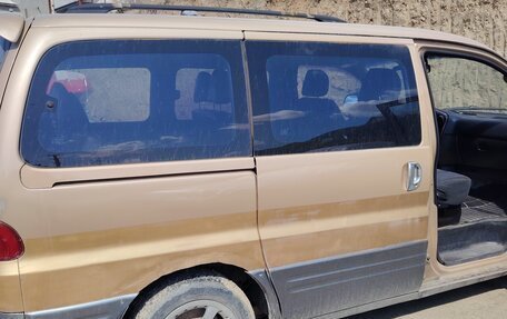 Hyundai Starex I рестайлинг, 2002 год, 450 000 рублей, 2 фотография