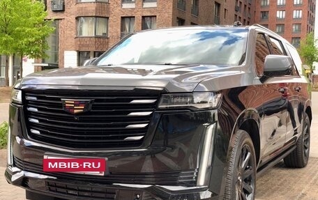 Cadillac Escalade V, 2021 год, 12 489 000 рублей, 2 фотография