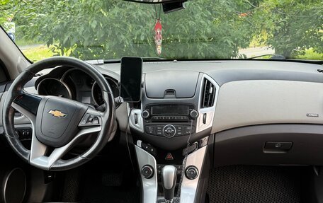 Chevrolet Cruze II, 2012 год, 750 000 рублей, 9 фотография