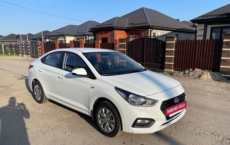 Hyundai Solaris II рестайлинг, 2019 год, 1 780 000 рублей, 3 фотография