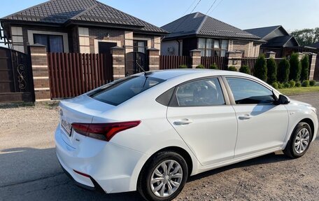 Hyundai Solaris II рестайлинг, 2019 год, 1 780 000 рублей, 4 фотография