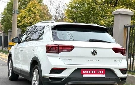 Volkswagen T-Roc I, 2021 год, 1 320 000 рублей, 4 фотография
