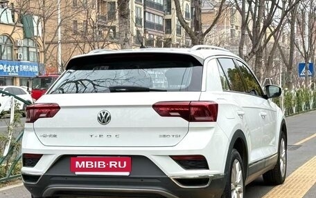 Volkswagen T-Roc I, 2021 год, 1 320 000 рублей, 5 фотография