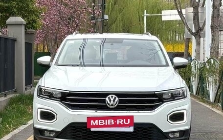 Volkswagen T-Roc I, 2021 год, 1 320 000 рублей, 3 фотография