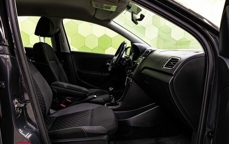 Volkswagen Polo VI (EU Market), 2018 год, 1 300 000 рублей, 11 фотография