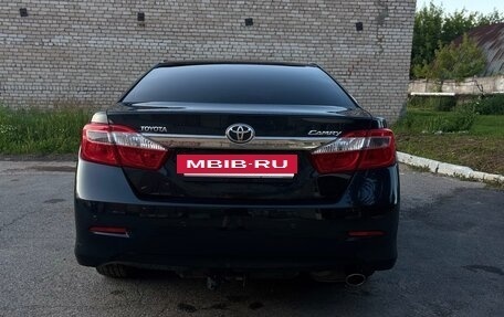 Toyota Camry, 2013 год, 1 500 000 рублей, 4 фотография
