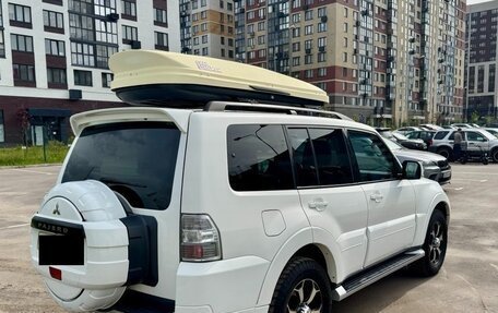 Mitsubishi Pajero IV, 2013 год, 2 550 000 рублей, 8 фотография