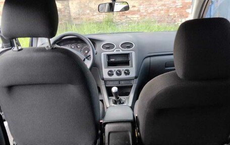 Ford Focus II рестайлинг, 2005 год, 570 000 рублей, 3 фотография