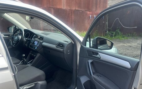 Volkswagen Tiguan II, 2017 год, 2 700 000 рублей, 8 фотография