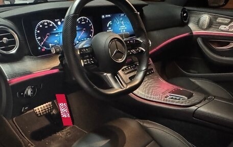 Mercedes-Benz E-Класс, 2022 год, 4 690 000 рублей, 7 фотография