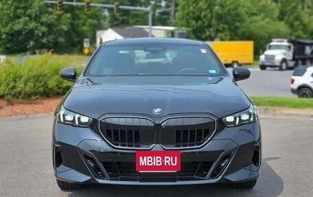 BMW 5 серия, 2025 год, 10 390 000 рублей, 2 фотография