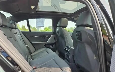 BMW 5 серия, 2025 год, 10 390 000 рублей, 36 фотография